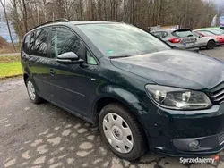 Czarny Używany 2012 VW Touran Minivan | 28 200 zł (Dobra cena)