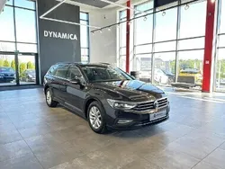 Brązowy Używany 2019 VW Passat Business Kombi | 79 500 zł (Uczciwa cena)