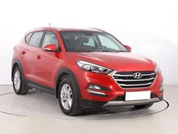 Czerwony Używany 2018 Hyundai Tucson SUV | 61 999 zł (Dobra cena)