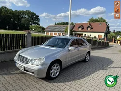 Srebrny Używany 2003 Mercedes C270 Sedan/Limuzyna | 15 999 zł