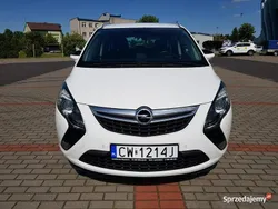 Biały Używany 2016 Opel Zafira Minivan | 37 900 zł (Uczciwa cena)