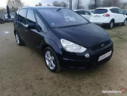 Czarny Używany 2008 Ford S-MAX S Minivan | 18 900 zł (Uczciwa cena)