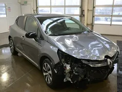 Szary Używany 2023 Renault Clio V Hatchback | 18 800 zł