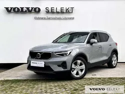 Szary Używany 2024 Volvo XC40 SUV | 151 900 zł (Dobra cena)
