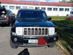 Czarny Używany 2009 Jeep Commander Limited SUV | 55 000 zł
