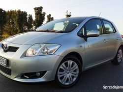 Srebrny Używany 2007 Toyota Auris Hatchback | 13 500 zł (Dobra cena)