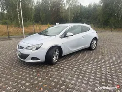 Szary Używany 2012 Opel Astra GTC Coupe | 27 000 zł (Uczciwa cena)
