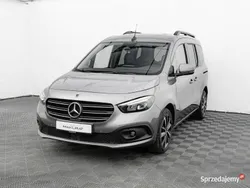 Szary Używany 2023 Mercedes 180 Progressive Sedan/Limuzyna | 129 840 zł (Drogi)