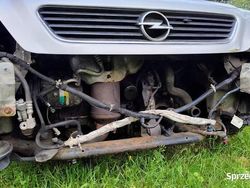 Srebrny Używany 2002 Opel Astra Hatchback | 2500 zł (Uczciwa cena)