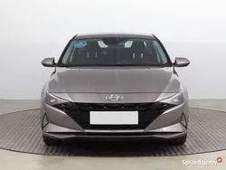 Szary Używany 2023 Hyundai Elantra Sedan/Limuzyna | 77 999 zł (Uczciwa cena)