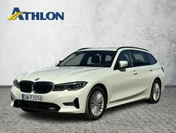 Biały Używany 2020 BMW 135 Hatchback | 110 200 zł