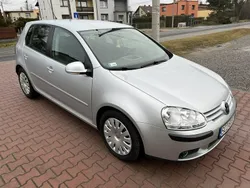 Srebrny Używany 2007 VW Golf V Hatchback | 15 900 zł (Uczciwa cena)
