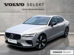 Srebrny Używany 2024 Volvo S60 Sedan/Limuzyna | 209 900 zł