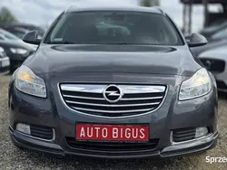 Szary (metalik) Używany 2009 Opel Insignia Kombi | 13 900 zł (Uczciwa cena)