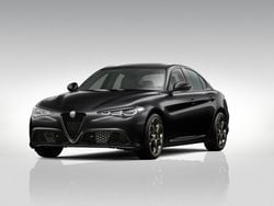 Lakier metalizowany czarny volcano black Nowe 2025 Alfa Romeo Giulia Sedan/Limuzyna | 232 222 zł (Uczciwa cena)