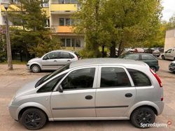 Szary Używany 2003 Opel Meriva Minivan | 5850 zł