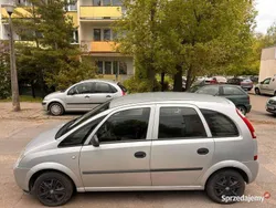 Szary Używany 2003 Opel Meriva Minivan | 5850 zł