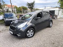 Beżowy Używany 2018 Kia Venga Hatchback | 43 900 zł (Uczciwa cena)