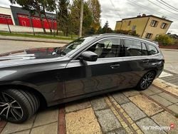 Grafitowy Używany 2020 BMW 320 Kombi | 92 900 zł (Drogi)