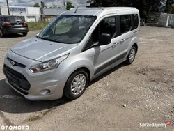 Srebrny Używany 2015 Ford Tourneo Connect Minivan | 24 800 zł