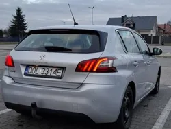 Używany 2014 Peugeot 308 Allure | 31 900 zł (Dość drogi)