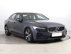 Niebieski Używany 2019 Volvo S60 Sedan/Limuzyna | 125 999 zł (Uczciwa cena)