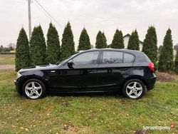 Czarny Używany 2009 BMW 116 Hatchback | 6500 zł