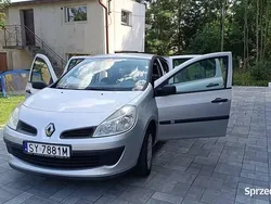 Srebrny Używany 2006 Renault Clio III Hatchback | 11 100 zł (Dość drogi)