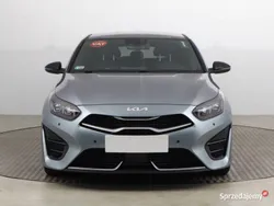 Srebrny Używany 2022 Kia ProCeed Hatchback | 74 999 zł (Dobra cena)