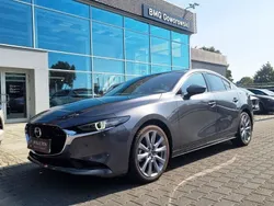 Machine gray Używany 2022 Mazda 3 Sedan/Limuzyna | 124 900 zł