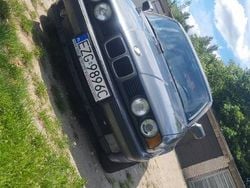 Szary Używany 1989 BMW 525 Sedan/Limuzyna | 14 000 zł