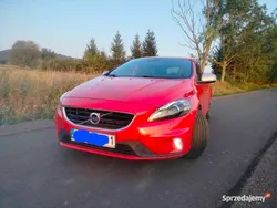 Używany 2015 Volvo V40 Kombi | 42 000 zł (Uczciwa cena)
