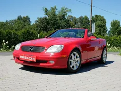 Czerwony Używany 2001 Mercedes SLK230 Kabriolet | 37 900 zł