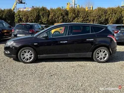 Czarny Używany 2011 Lancia Delta Hatchback | 9990 zł