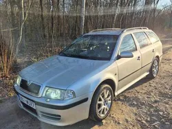 Używany 2003 Skoda Octavia RS | 9000 zł (Drogi)