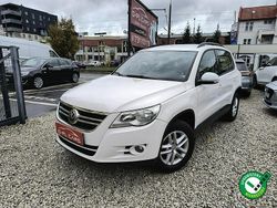 Biały Używany 2009 VW Tiguan SUV | 29 900 zł (Dość drogi)