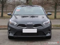Szary Używany 2022 Kia Ceed Hatchback | 62 999 zł (Uczciwa cena)
