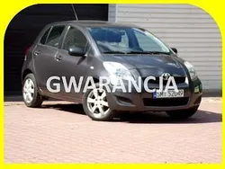 Szary (metalik) Używany 2009 Toyota Yaris Hatchback | 13 900 zł (Uczciwa cena)
