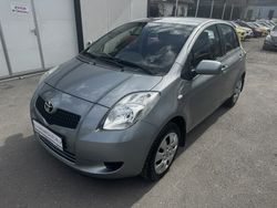 Szary Używany 2006 Toyota Yaris Hatchback | 14 900 zł (Drogi)