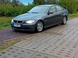 Inny kolor Używany 2005 BMW 320 Sedan/Limuzyna | 13 900 zł (Uczciwa cena)