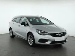 Srebrny Używany 2021 Opel Astra Kombi | 40 999 zł (Uczciwa cena)