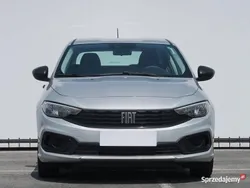 Srebrny Używany 2022 Fiat Tipo Sedan/Limuzyna | 48 999 zł (Uczciwa cena)