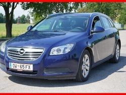 Niebieski Używany 2010 Opel Insignia Sedan/Limuzyna | 19 900 zł (Uczciwa cena)