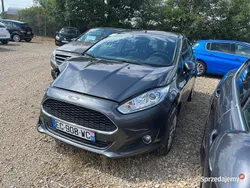 Szary Używany 2016 Ford Fiesta Hatchback | 12 000 zł