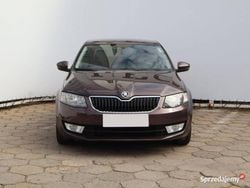 Brązowy Używany 2015 Skoda Octavia Hatchback | 39 999 zł (Uczciwa cena)