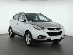 Srebrny Używany 2011 Hyundai ix35 SUV | 37 999 zł (Uczciwa cena)