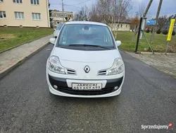 Biały Używany 2012 Renault Modus Minivan | 15 999 zł (Uczciwa cena)