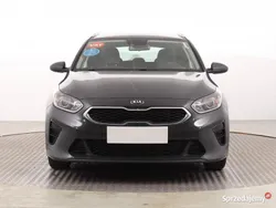 Szary Używany 2020 Kia Ceed Kombi | 40 999 zł (Dobra cena)