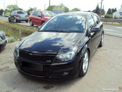 Czarny Używany 2004 Opel Astra Hatchback | 13 999 zł