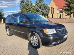 Używany 2014 Chrysler Town & Country Van | 44 999 zł (Uczciwa cena)